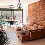 Διαμέρισμα Lovely With A Big Terrace In The Heart Of