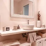 Lovely With A Big Terrace In The Heart Of Λουγκάνο