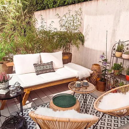 Lovely With A Big Terrace In The Heart Of