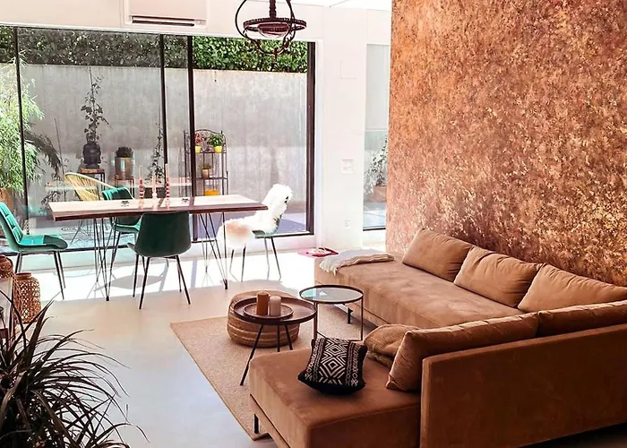 شقة Lovely With A Big Terrace In The Heart Of